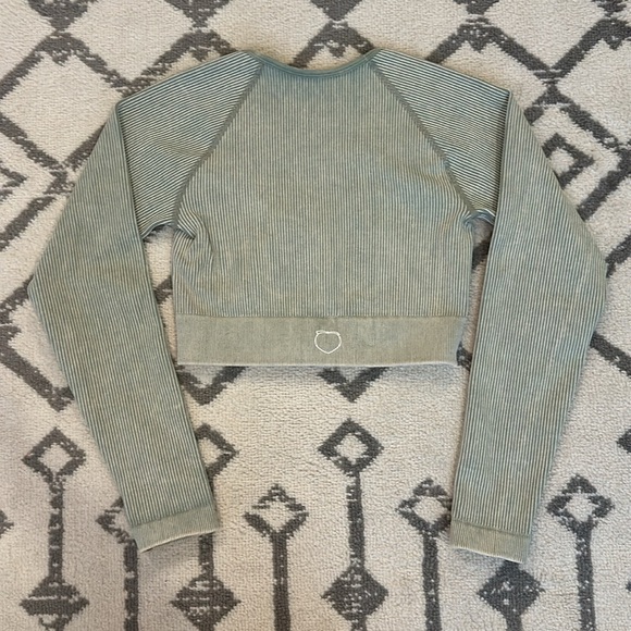 Peachy Bunz Ribbed Cropped Top Sports Bra Sz S - Sage Green - Picture 4 of 5